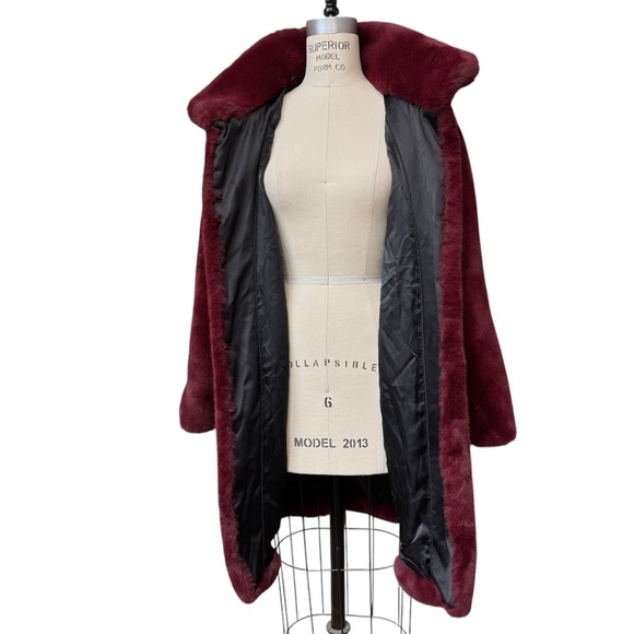 MNG Mango Faux Fur Coat Size S Burgundy - Picture 7 of 12